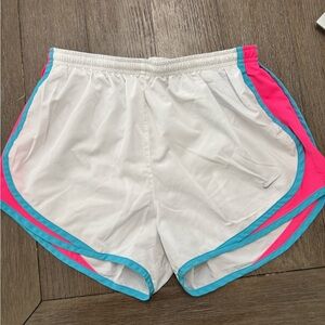 Nike Tempo Shorts Medium